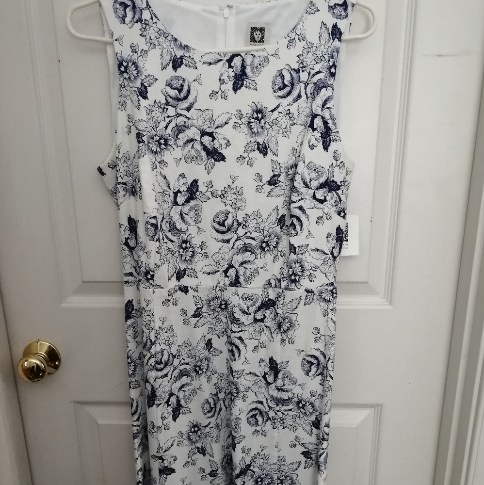 NWT Anne Klein blue floral dress